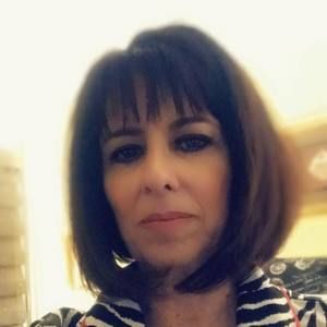 Meet your Posher, Debra